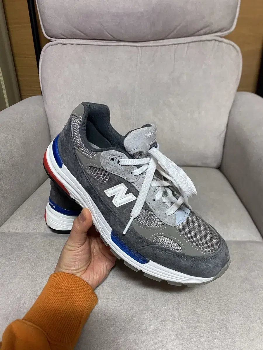 뉴발란스 992 Made in USA Grey Red Blu